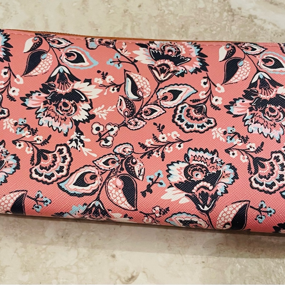 Nautica Pink Clutch with Intricate Floral Design - Picture 5 of 13